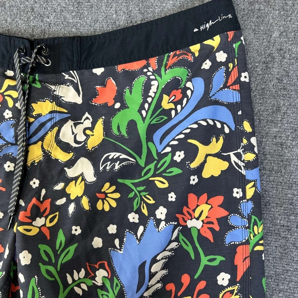 Quiksilver Highline Board Shorts Mens 38 Black Floral 4-Way Stretch Swim Trunks